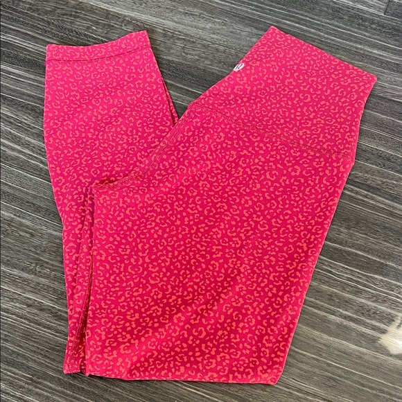 Lululemon Align HR Crop  23” - Picture 1 of 8